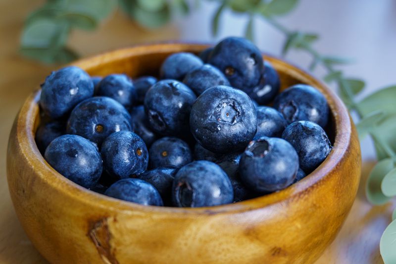 blueberries in a wooden bowl